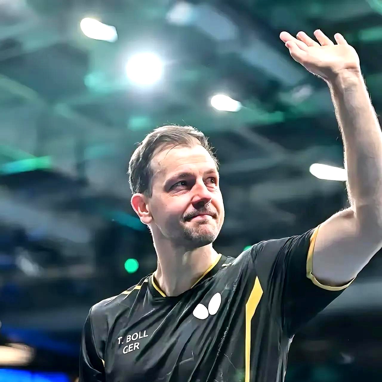 国王杯关键时刻再迎强敌，波尔图再遭质疑，主帅态度：信心回归，心理建设被强调的简单介绍