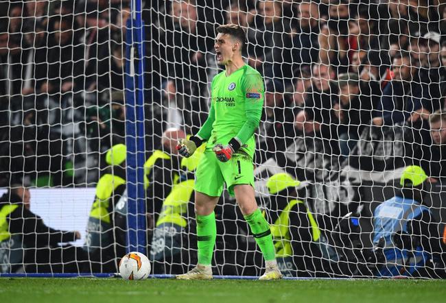 包含欧联倒计时，上海海港赛前门线救险，细节引发关注，气氛紧张，数据趋势出现新变化的词条