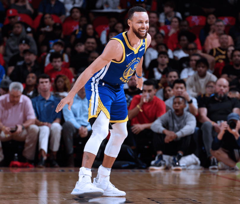 nba今日掘金对开拓者双方队员