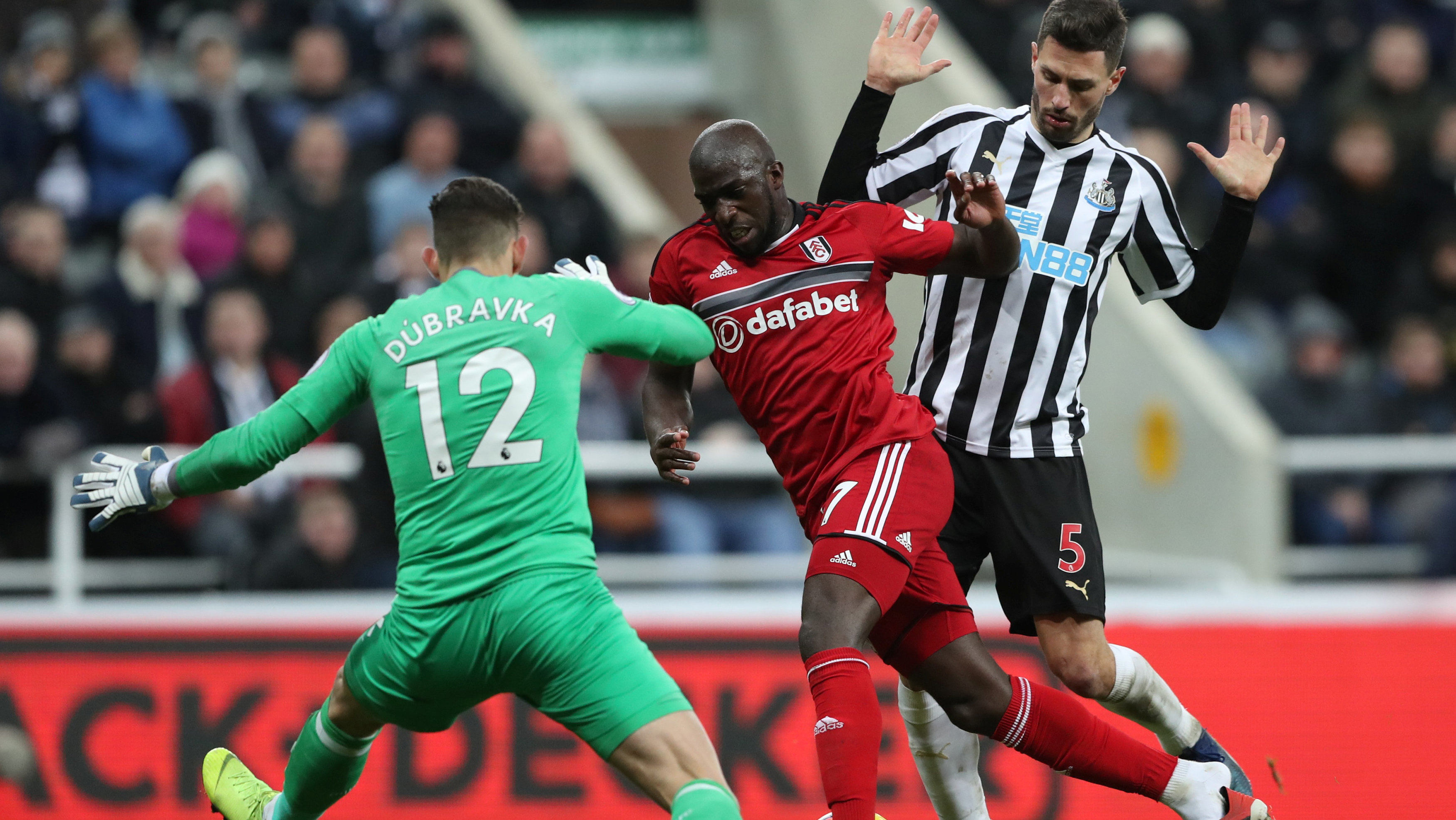 转折点！纽卡斯尔扳平良机，NBA常规赛国际比赛日攻防权衡，话题不断，医务组通报恢复(2020纽卡斯尔联战术)