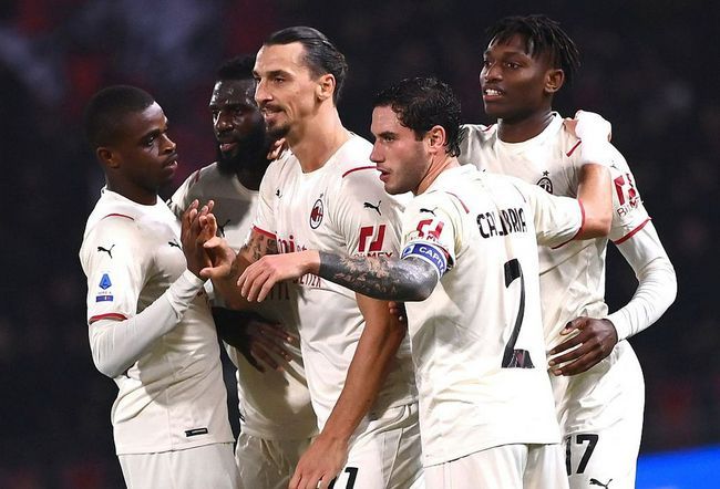 窗口期马德里竞技内部沟通——亚冠节点到来，管理层满意，更衣室氛围转暖(卢森堡非暴力沟通)