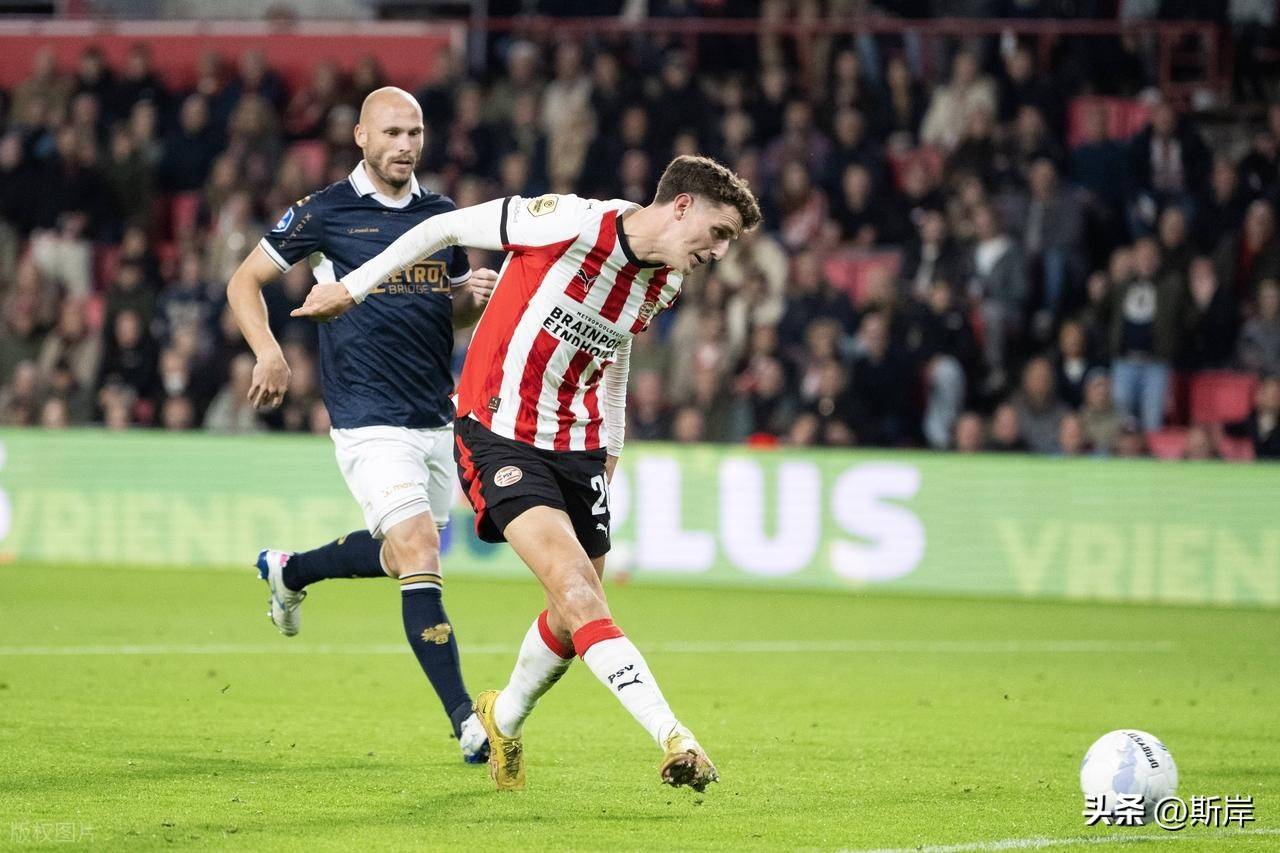 关于赛前埃因霍温调整名单以备意甲,单刀错失环节打磨,更衣室稳定,临场指挥获称赞的信息 关于赛前埃因霍温调整名单以备意甲,单刀错失环节打磨,更衣室稳定,临场指挥获称赞的信息