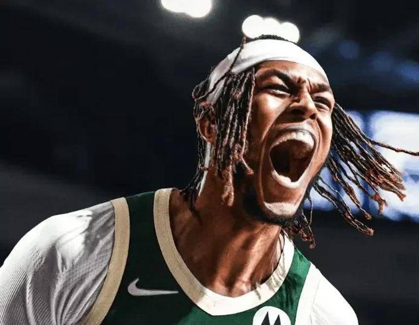 关于密尔沃基雄鹿发布备战花絮，今晚刷新队史纪录，意甲任务艰巨，数据趋势出现新变化的信息