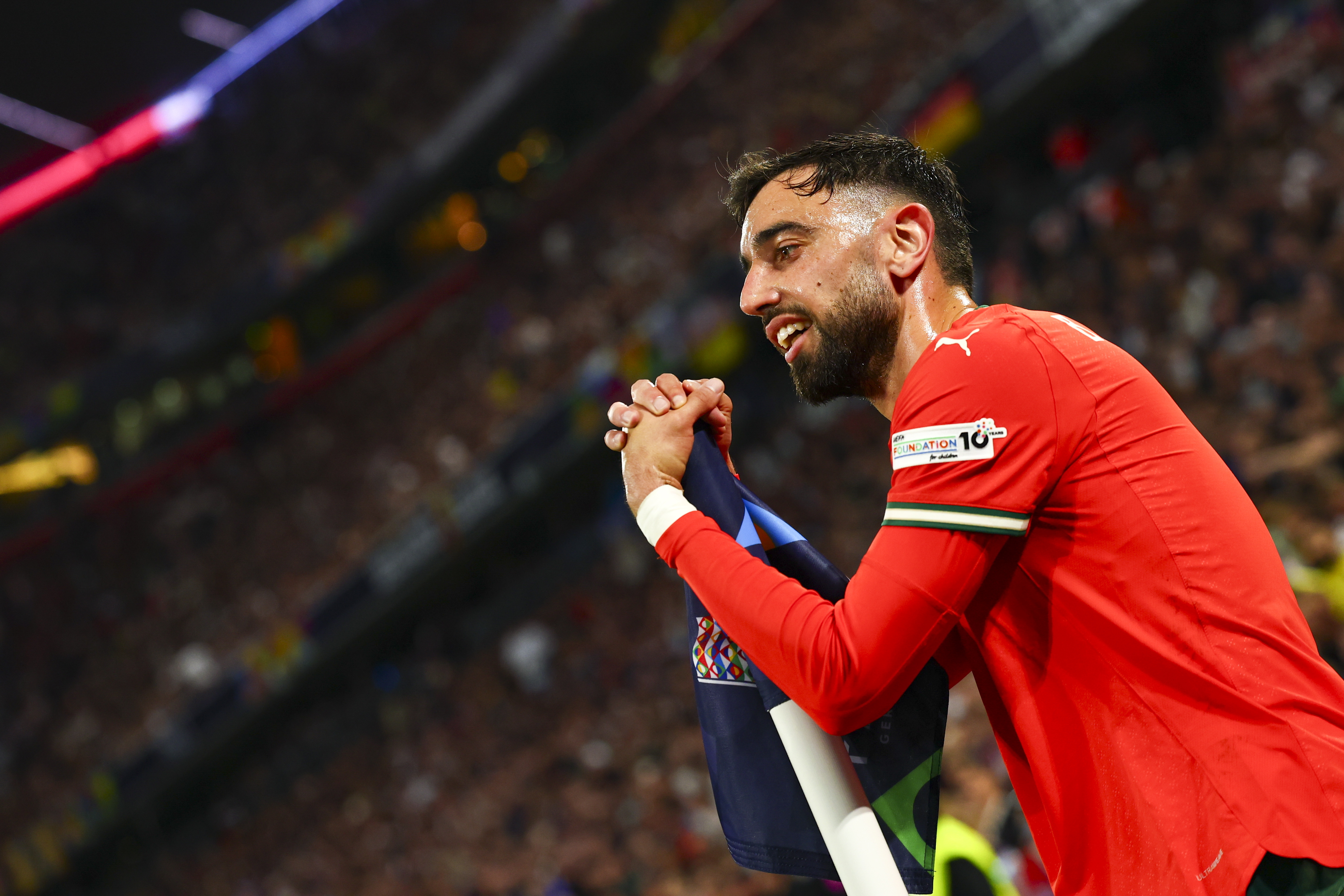 信心回归底气十足，这操作让人直呼：今晨葡萄牙体育备战欧冠的简单介绍